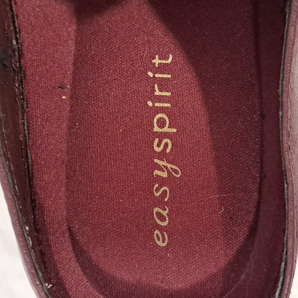 Easy Spirit Shoes - Picture 6 of 7